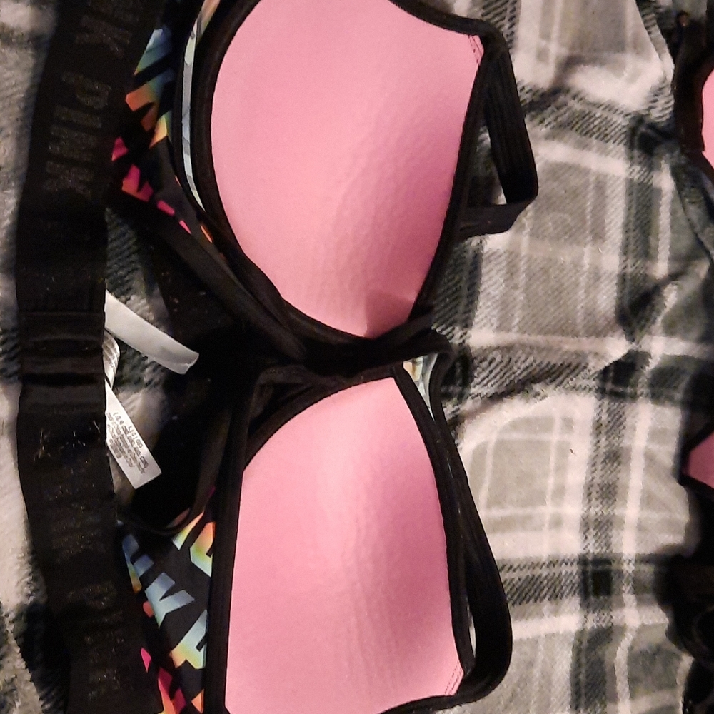 Love pink bra